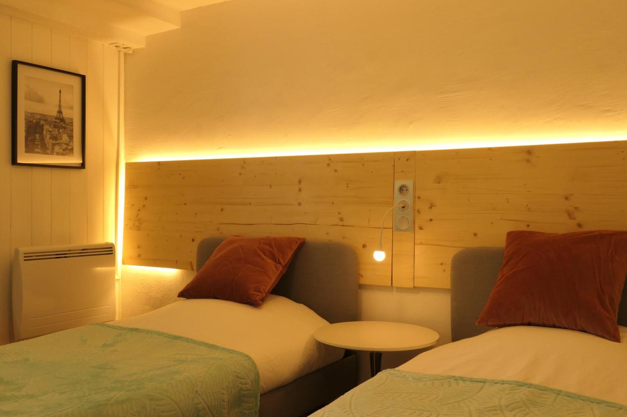 Appartement Familial Au Bord De La Marne, Jardin 8000M2, Piscine, Court De Tennis, Terrasse, Parking Gratuit Proche Disneyland Isles-lès-Villenoy Eksteriør bilde